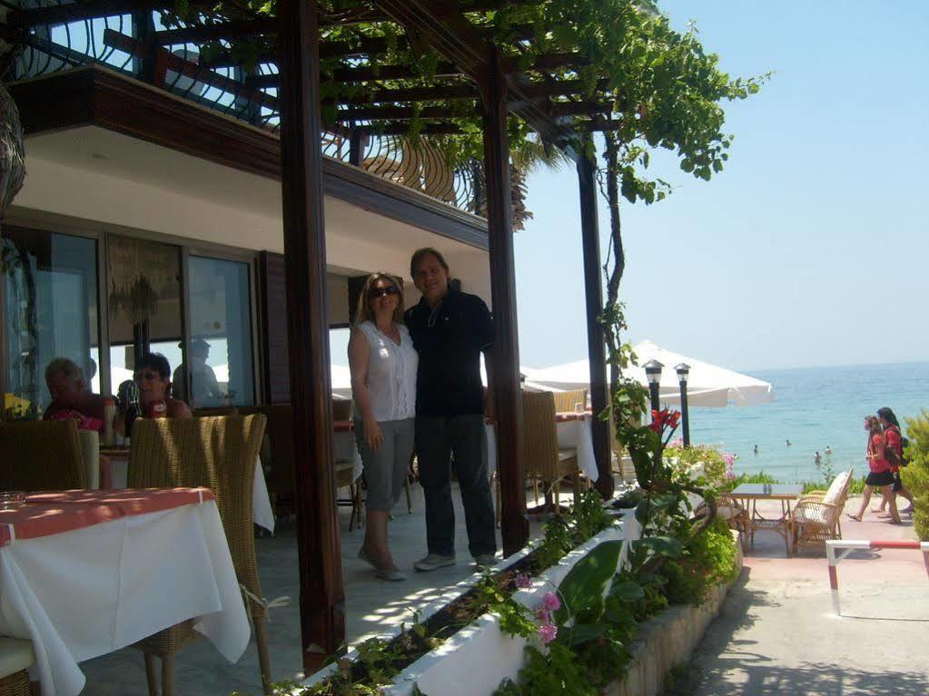 Rosy Kuşadası
